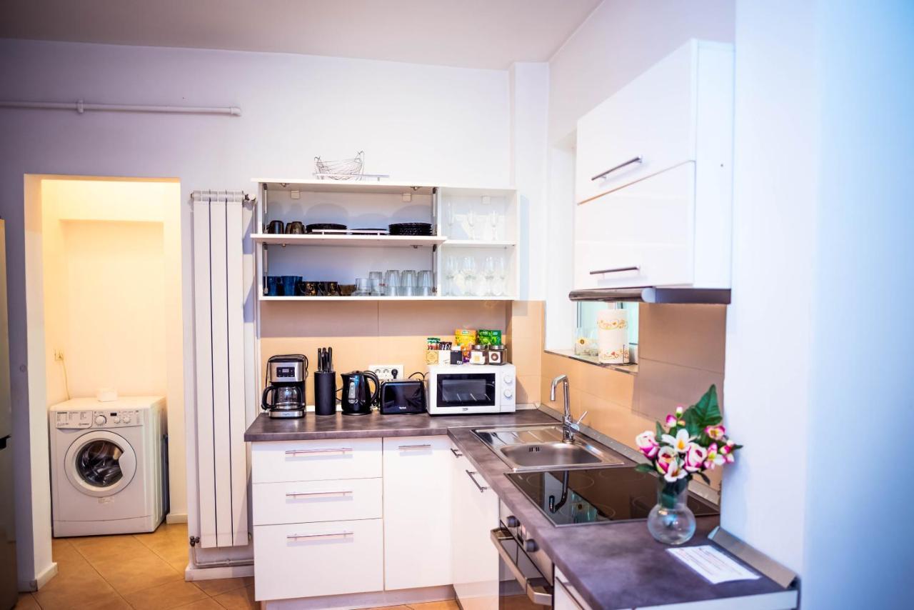Sunrise Center Apartment Bucharest