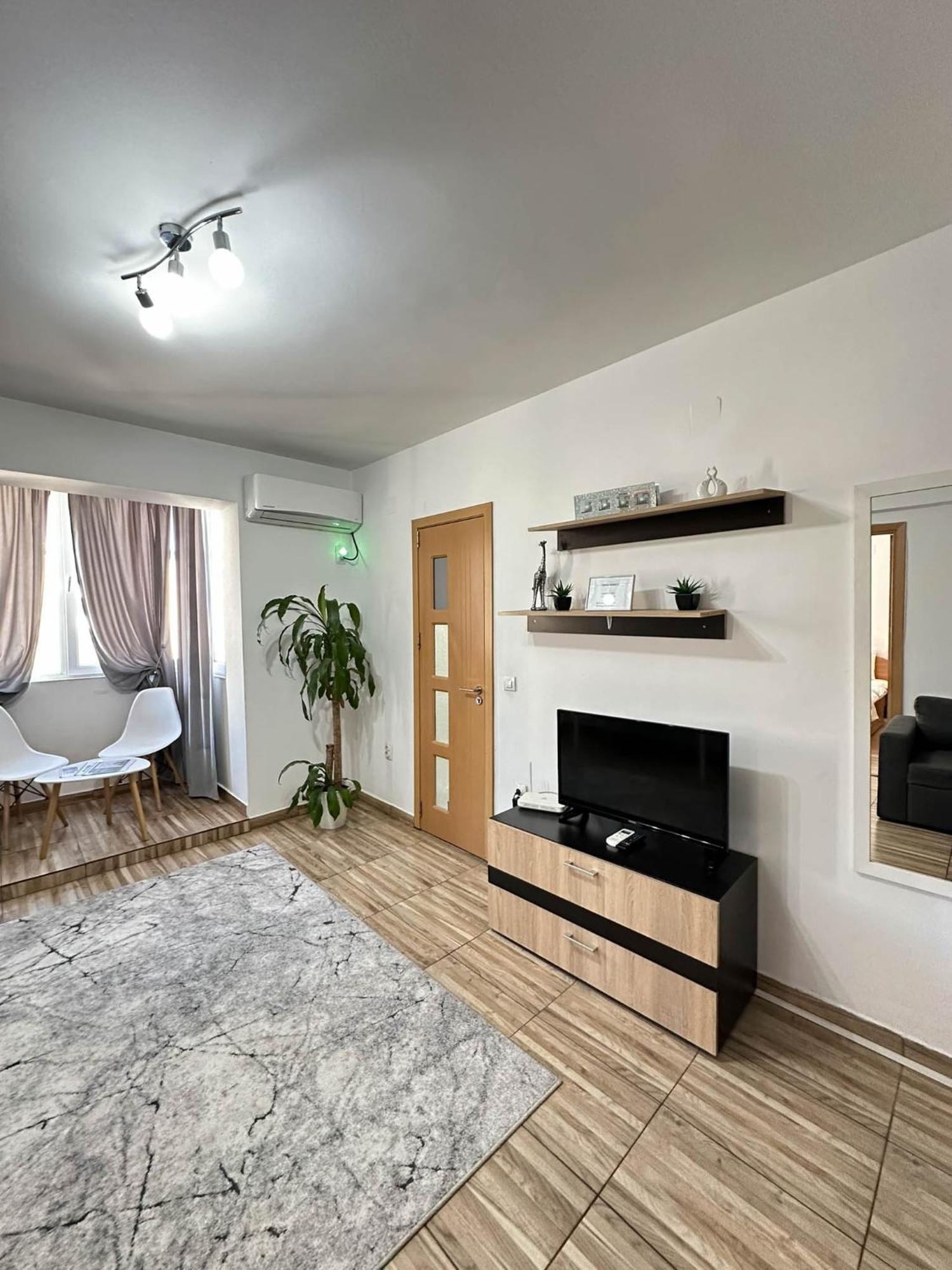 Apartment Sunrise Center